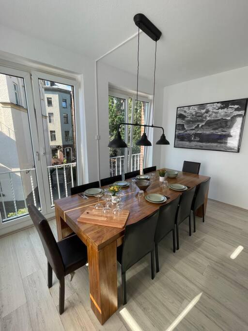 Old Town , Perfekt Fur Messe 15min Appartement *